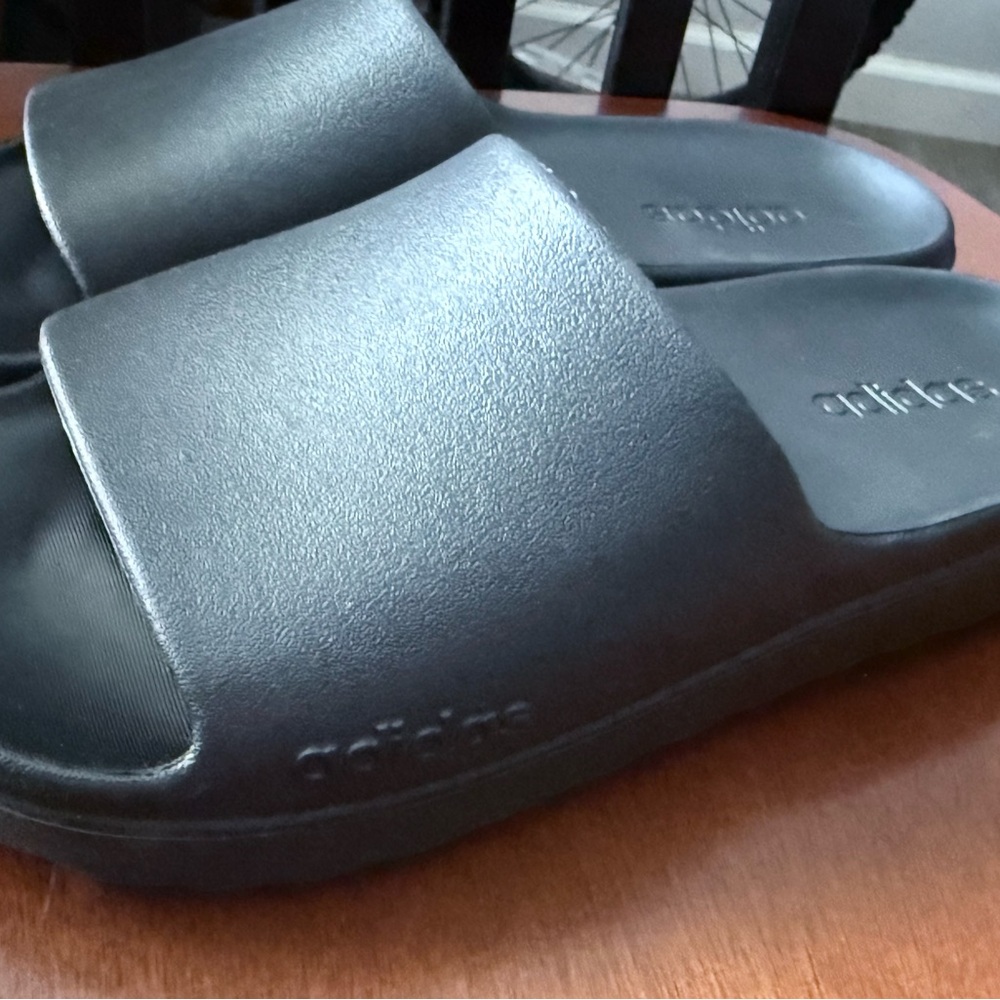 Adidas Classic Black Slides